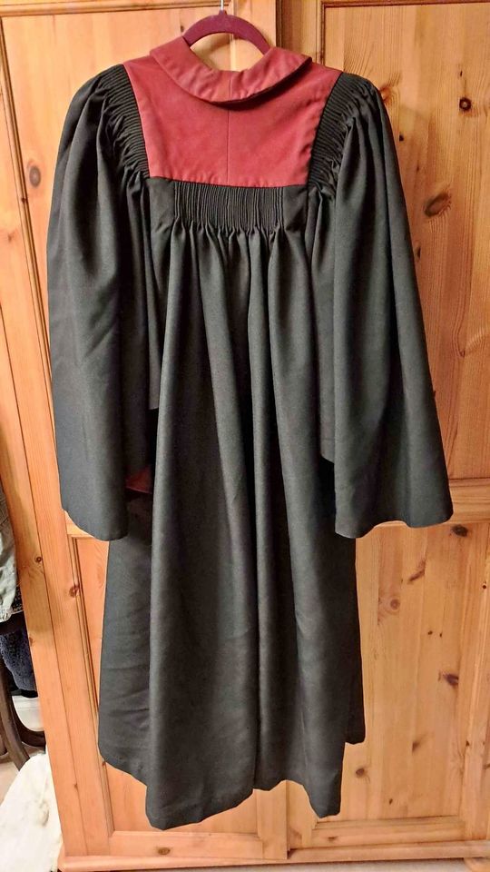 Postgraduate Gown